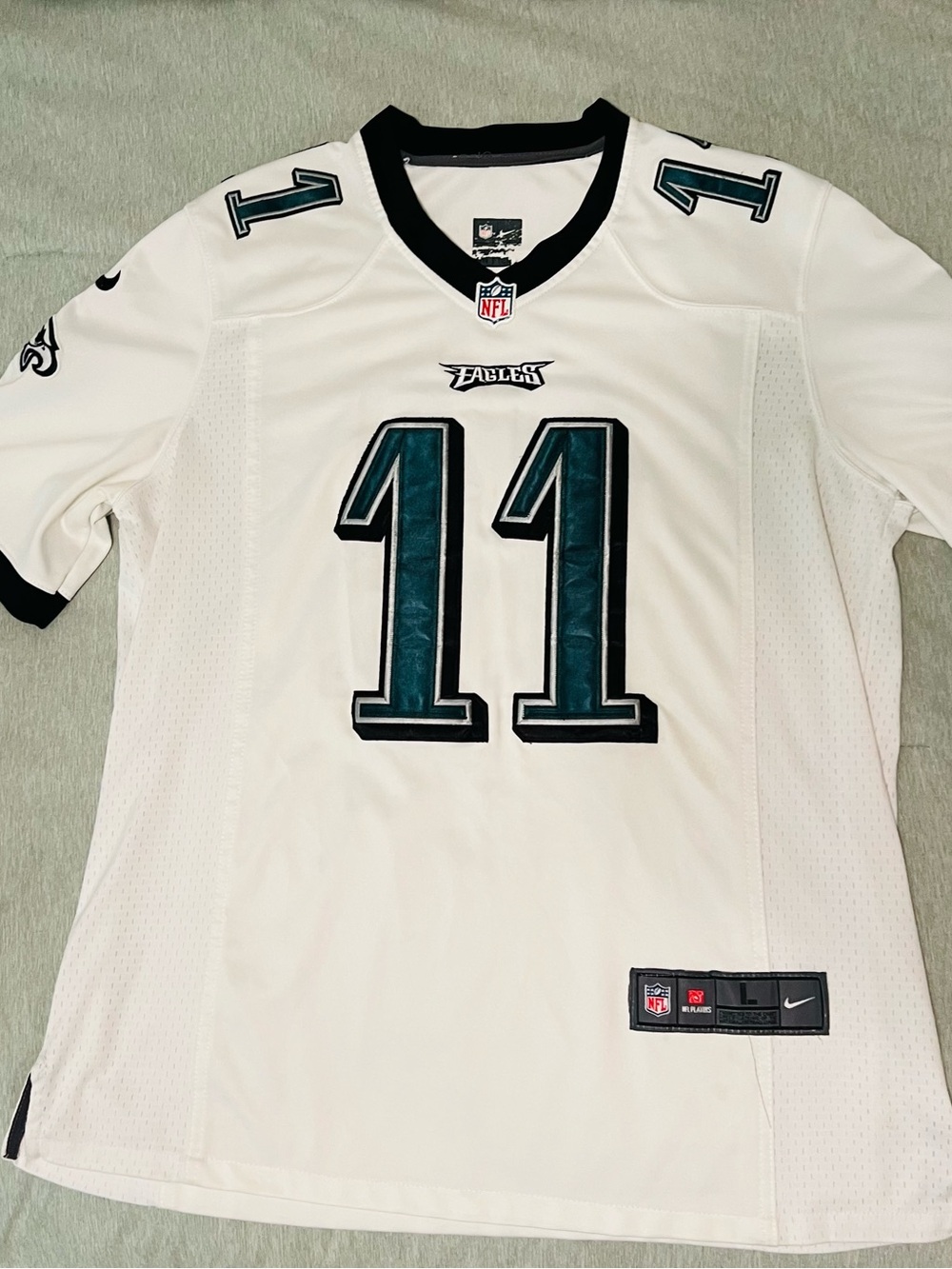 Nike White Philadelphia Eagles #11 Men's Football Jersey